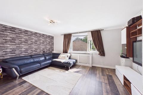 2 bedroom terraced house for sale, Worcester Close, Farnborough, Hampshire, GU14
