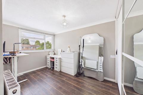 2 bedroom terraced house for sale, Worcester Close, Farnborough, Hampshire, GU14