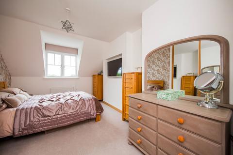 2 bedroom apartment for sale, Mayfield