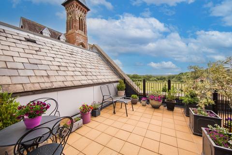 2 bedroom apartment for sale, Mayfield