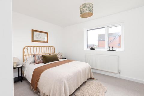 2 bedroom end of terrace house for sale, Crossways Road, Knowle Park