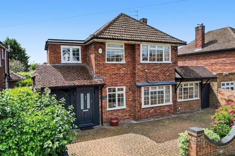 Cherry Orchard Gardens, West Molesey, KT8