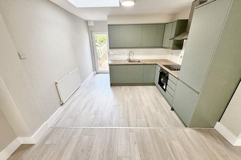 3 bedroom terraced house to rent, Ludlow Road, Coventry, CV5