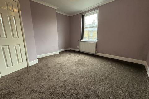 2 bedroom terraced house to rent, Old Mill Lane, Barnsley