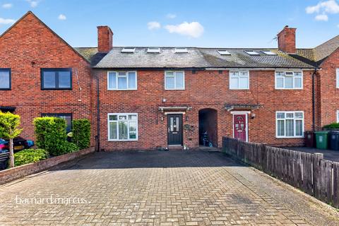 Brumfield Road, Epsom
