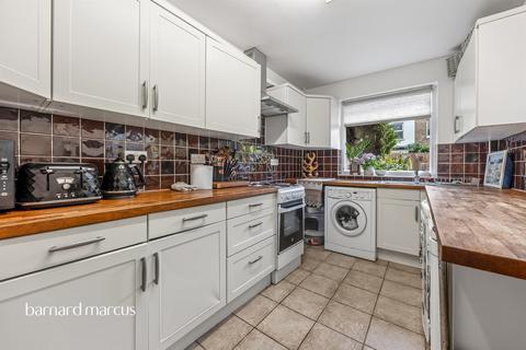 2 bedroom terraced house for sale, Alpha Road, Croydon