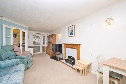 1 bedroom retirement property for sale, Pleydell Gardens, Folkestone, Kent, CT20