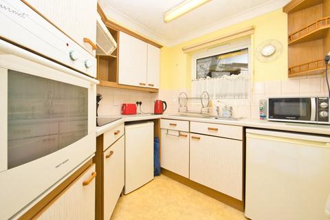 1 bedroom retirement property for sale, Pleydell Gardens, Folkestone, Kent, CT20