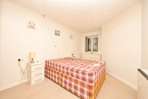1 bedroom retirement property for sale, Pleydell Gardens, Folkestone, Kent, CT20