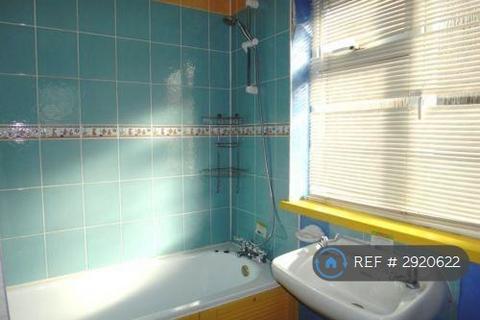 3 bedroom terraced house to rent, Springfield Road, Welling, DA16