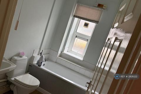 1 bedroom flat to rent, Senghenydd, Caerphilly, CF83