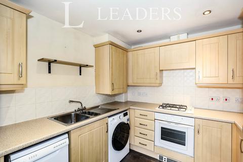 2 bedroom flat to rent, Sandringham Place, Northwich, CW8