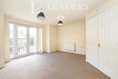 2 bedroom flat to rent, Sandringham Place, Northwich, CW8