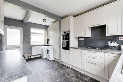 3 bedroom semi-detached house for sale, Chatsworth Avenue, Nottingham NG4