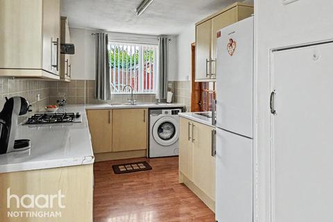 3 bedroom end of terrace house for sale, Thistledown Road, Clifton