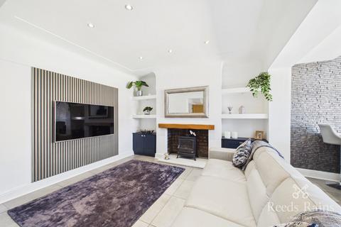 5 bedroom semi-detached house for sale, Parkside Drive, Merseyside L12