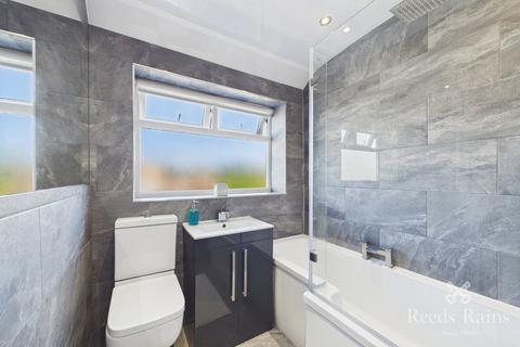 5 bedroom semi-detached house for sale, Parkside Drive, Merseyside L12