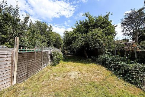 3 bedroom semi-detached house for sale, Turpington Lane, Bromley