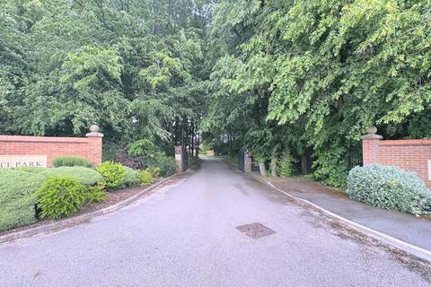 2 bedroom apartment to rent, Tudor Court, Derby DE72