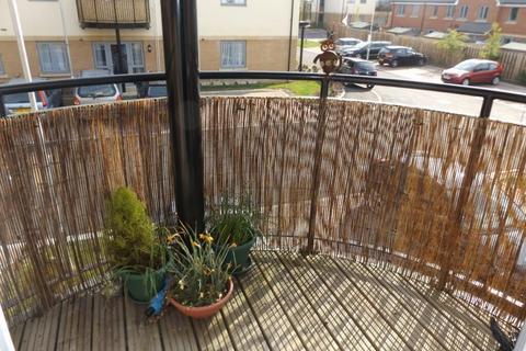 2 bedroom flat to rent, Flitches Grove, Andover, SP10