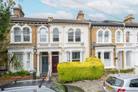 2 bedroom flat for sale, Plato Road, London, SW2