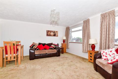 3 bedroom townhouse for sale, Kingfisher Road, Aylesford ME20