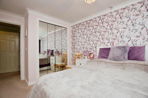 1 bedroom apartment for sale, Wesley Court, Plymouth PL1