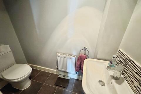 2 bedroom semi-detached house for sale, Rowan Drive, Midway, DE11