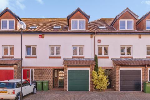 Townhouse - Broad Street, PORTSMOUTH