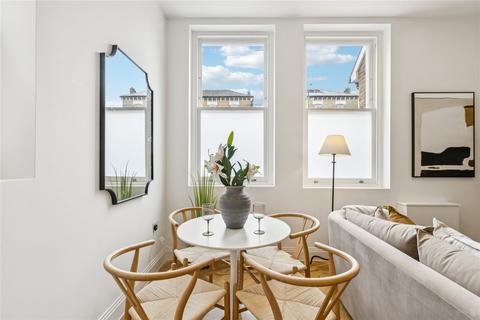 2 bedroom apartment for sale, Trinity Road, SW17