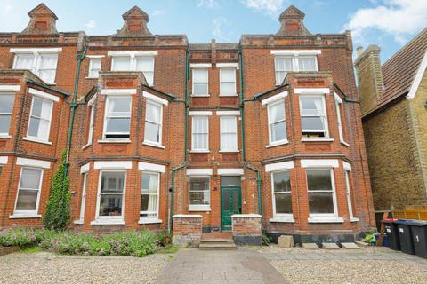 1 bedroom flat for sale, Beltinge Road, Herne Bay, Kent, CT6