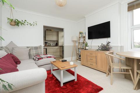 1 bedroom flat for sale, Beltinge Road, Herne Bay, Kent, CT6