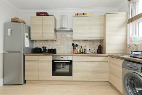 1 bedroom flat for sale, Beltinge Road, Herne Bay, Kent, CT6