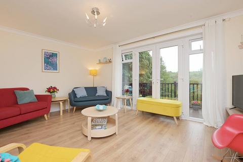 4 bedroom detached house for sale, 16 Waulkmill Drive, Penicuik, EH26 8LA