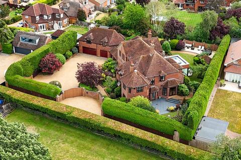 6 bedroom detached house for sale, Church Road, Westoning, MK45