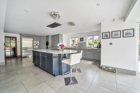 6 bedroom detached house for sale, Church Road, Westoning, MK45
