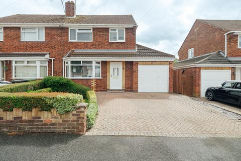 3 bedroom semi-detached house for sale, Worcester WR5