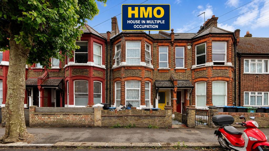Bathurst Gardens, London NW10, London