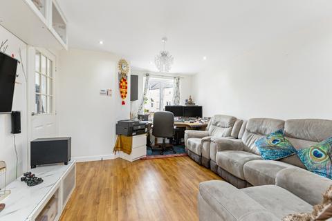 3 bedroom semi-detached house for sale, 31 Chuckers Row, Wallyford, EH21 8JP