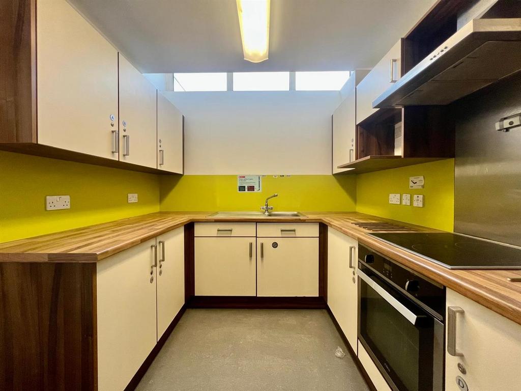 House in Oadby and Wigston, Oadby - View 4