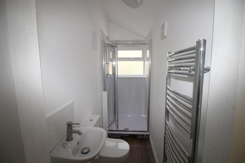 2 bedroom terraced house to rent, Beards Terrace, Coggeshall, Colchester