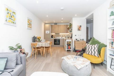 1 bedroom flat for sale, Green Park - Convenient for Station and amenities,  Berkshire,  RG2