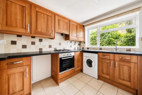 2 bedroom apartment for sale, Sycamore Court, Harvey Road, Guildford