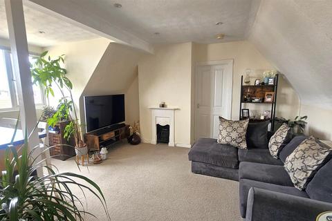 2 bedroom apartment to rent, St Augustine Road, Southsea