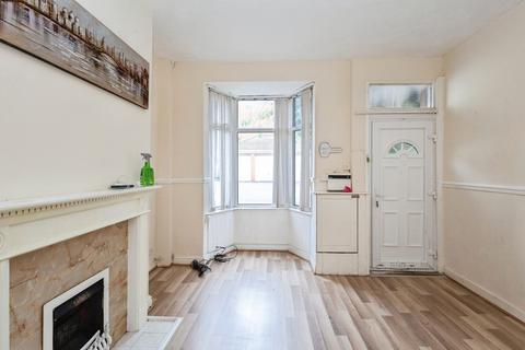 2 bedroom terraced house for sale, Park Square, Ashton-under-Lyne, Greater Manchester, OL6