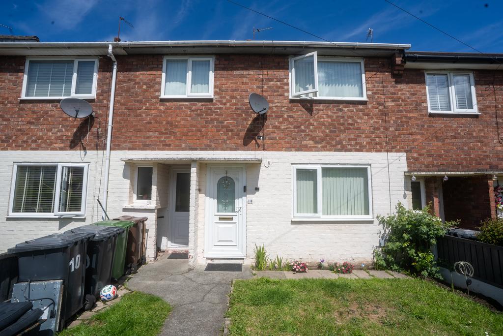 3 bedroom terraced house for sale