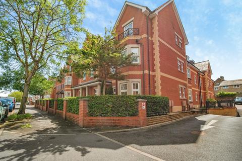 2 bedroom flat for sale, Kirtleton Avenue, Weymouth