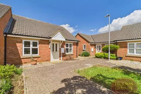 2 bedroom semi-detached bungalow for sale,