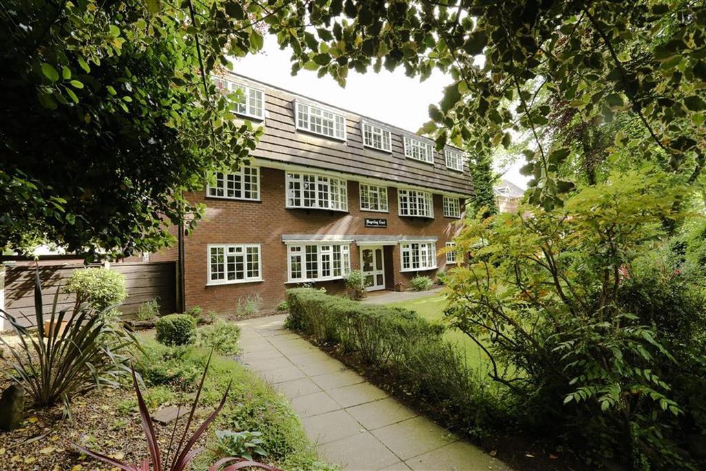 Heaton Moor Road, Heaton Moor 2 bed flat £750 pcm (£173 pw)