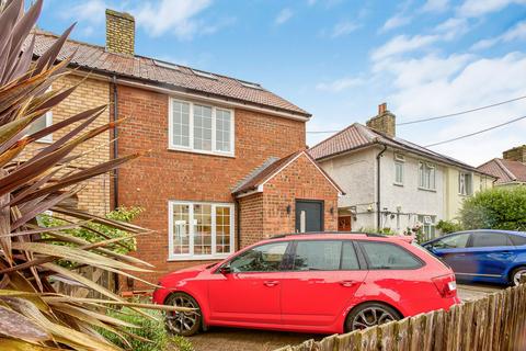Alderbury Road, Barnes, SW13